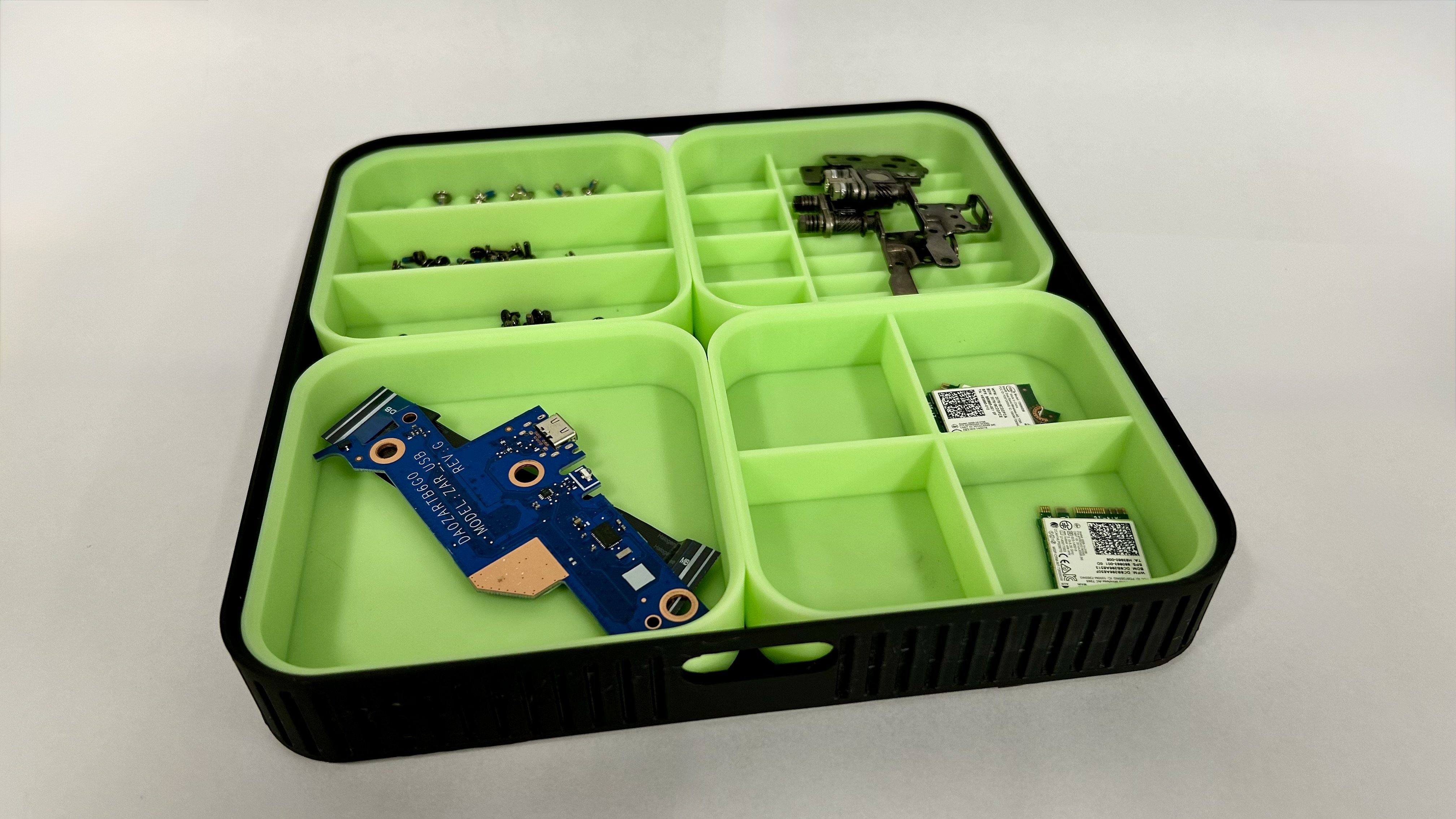 Parametric Modular Build Tray with Gridfinity Compatibility