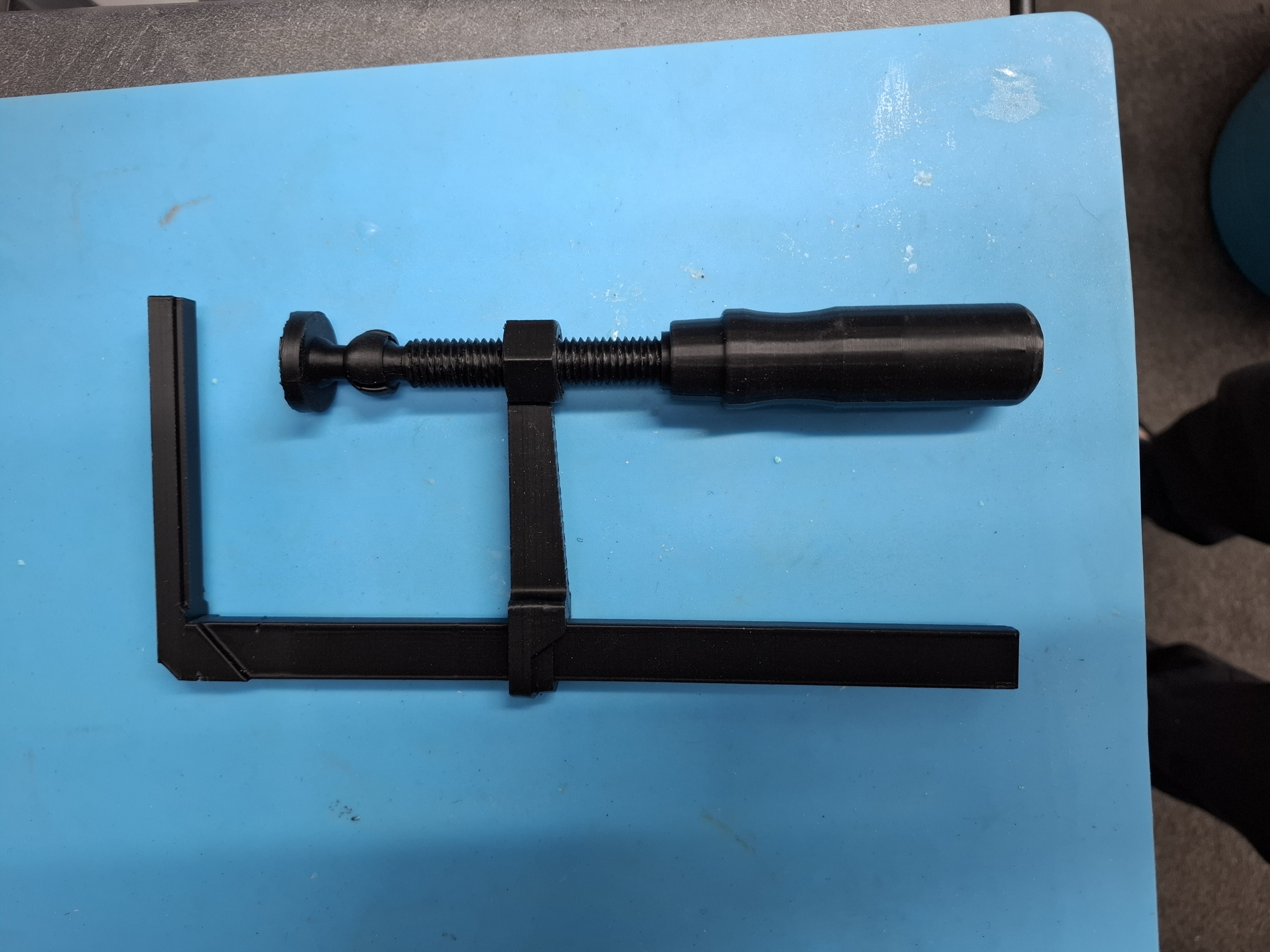 Tool : T-Track Clamp
