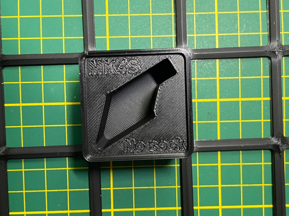 Gridfinity bin for MK4S nozzle replacement tool (silicone sock/no silicone sock) - photo 2