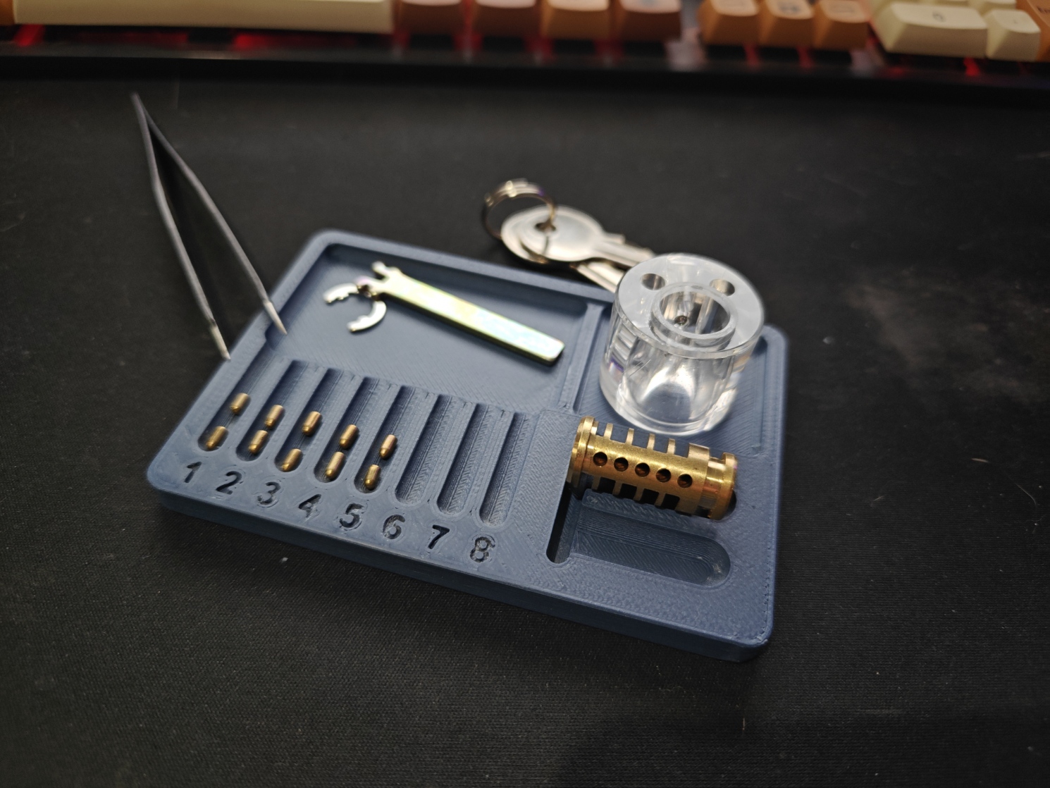 Lock disassembly tray LPL style - photo 2