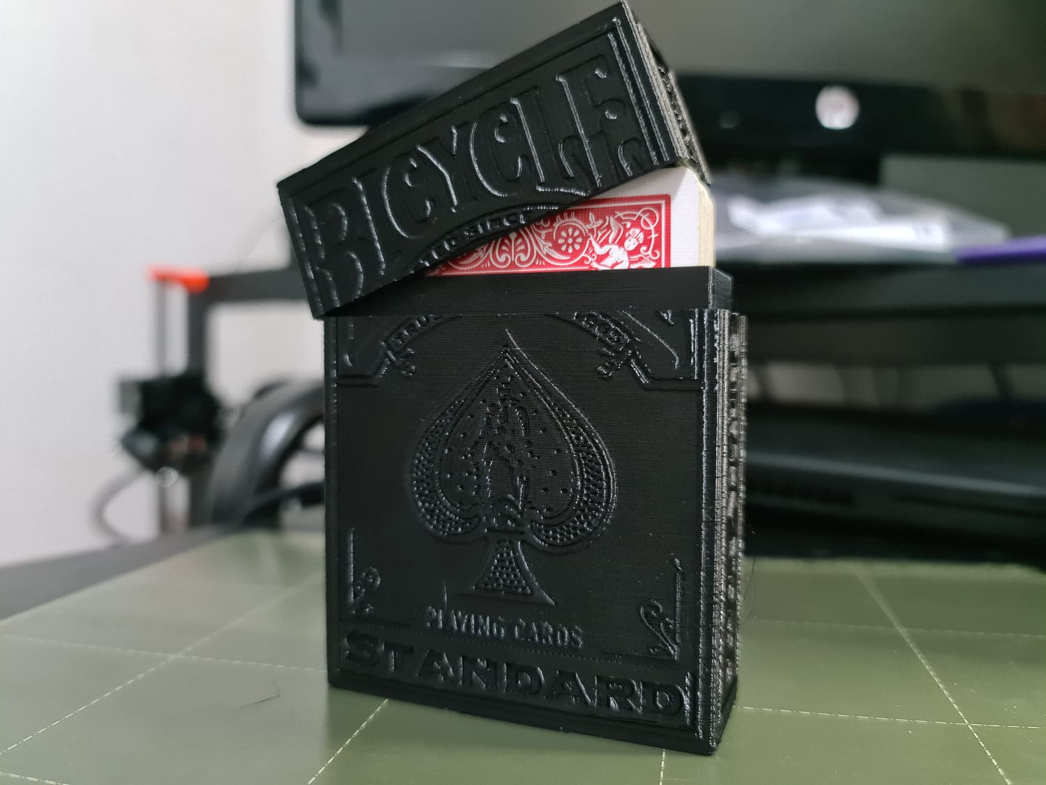Bicycle playing cards box