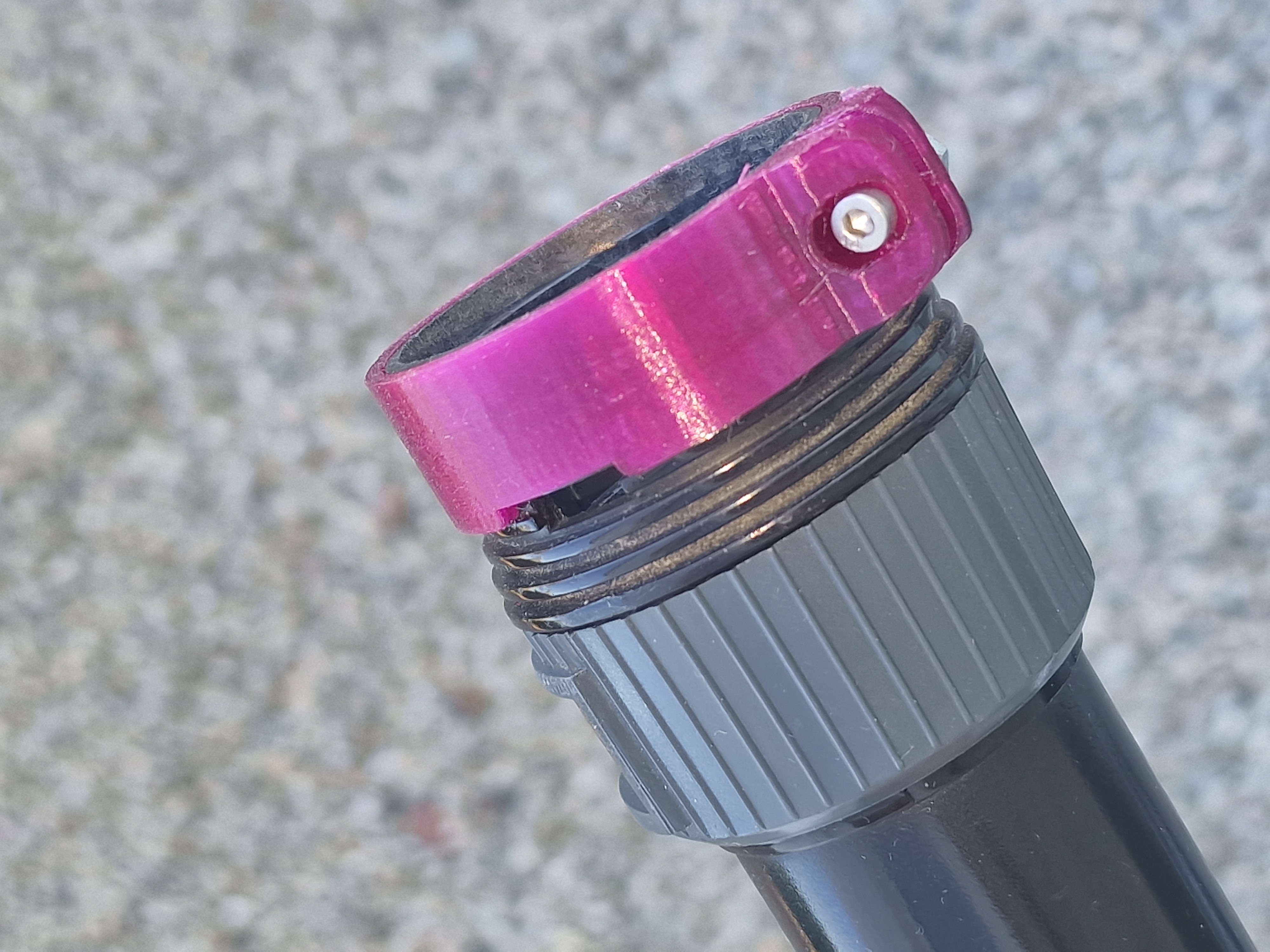 Nilfisk reinforcement clamp