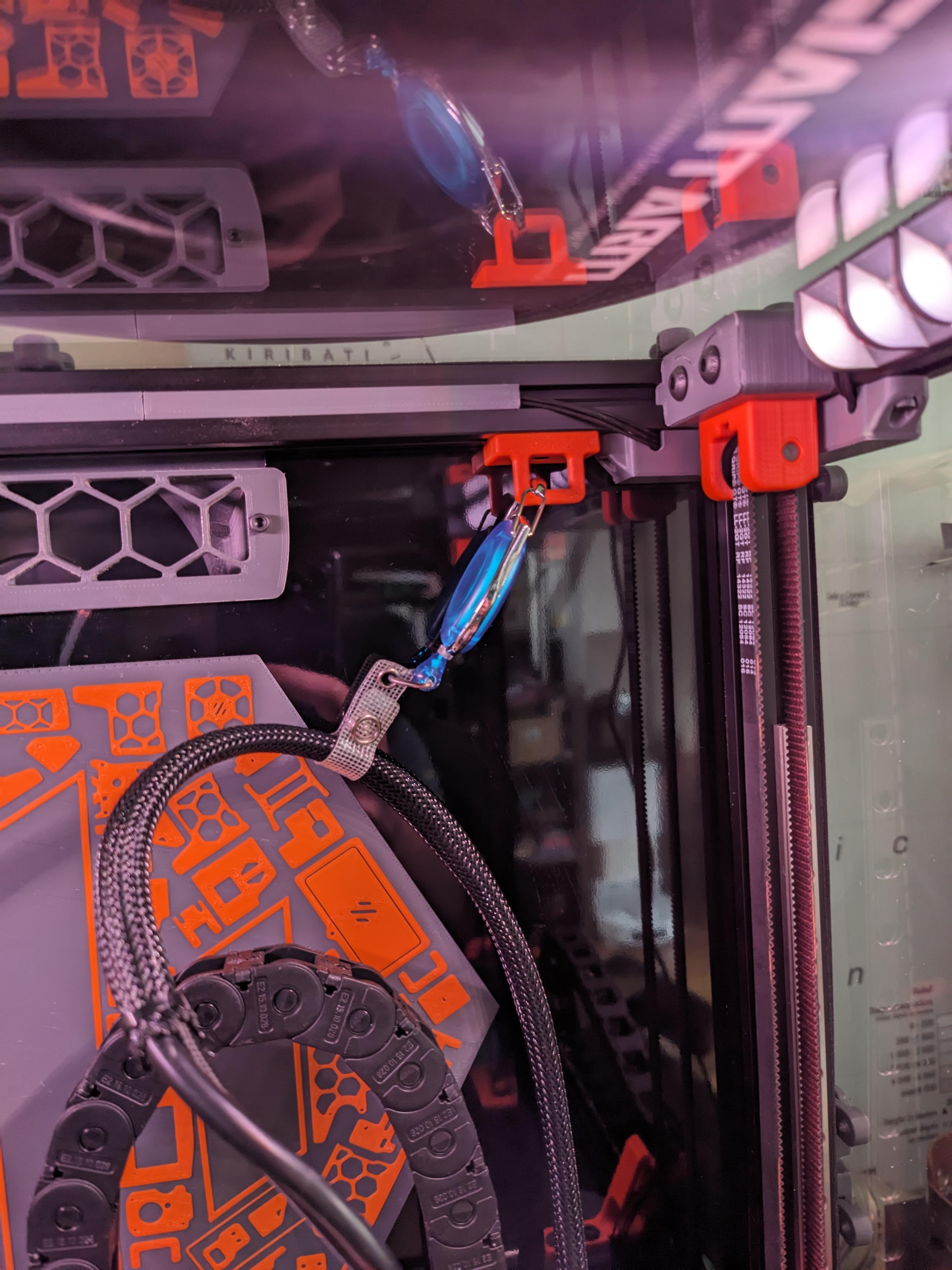 Voron:  Retractable Keychain 2020 holder for umbilical cable - photo 2
