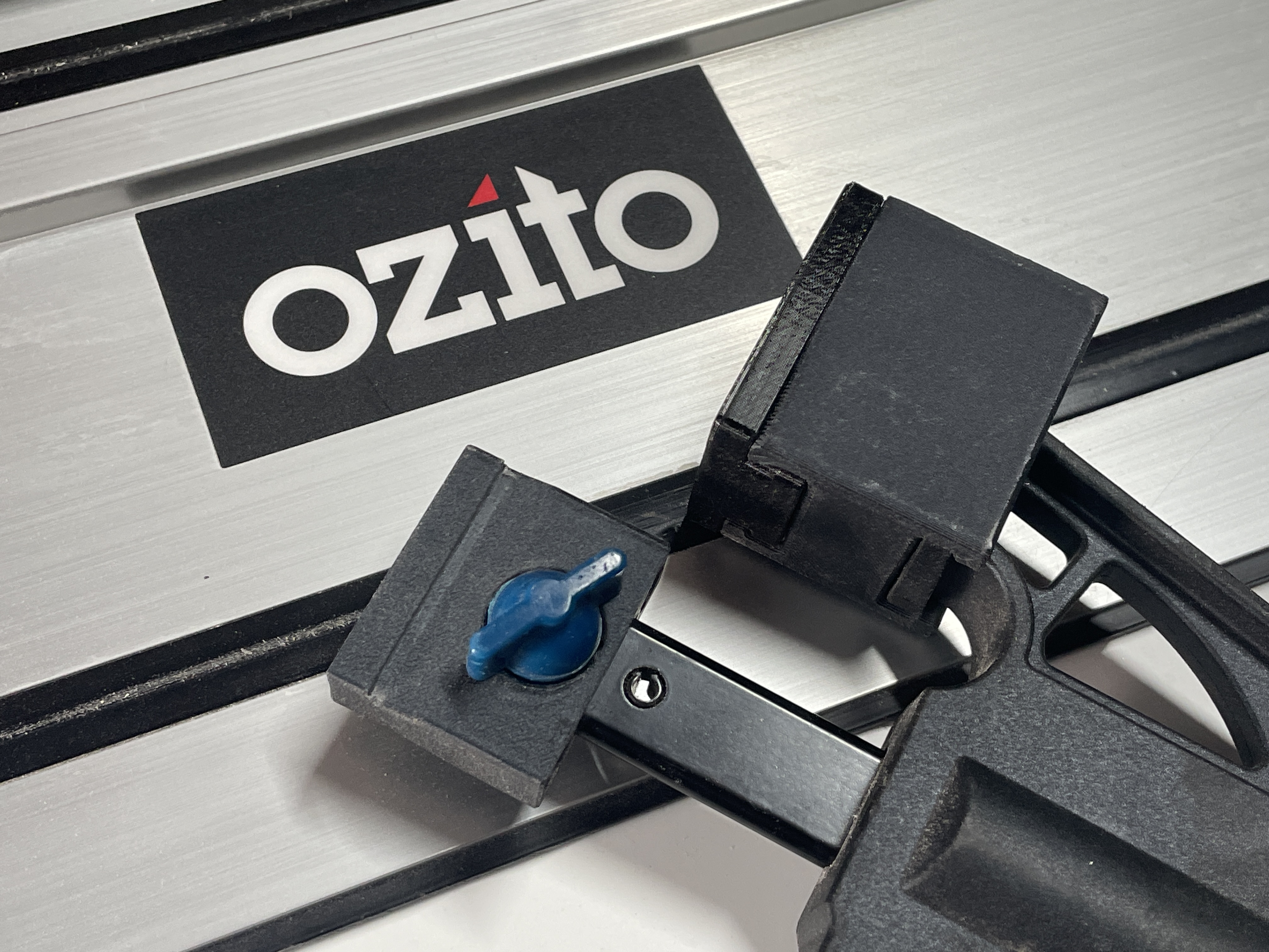 Workzone (Aldi) - Festool / Makita / Ozito tracksaw clamp - photo 2