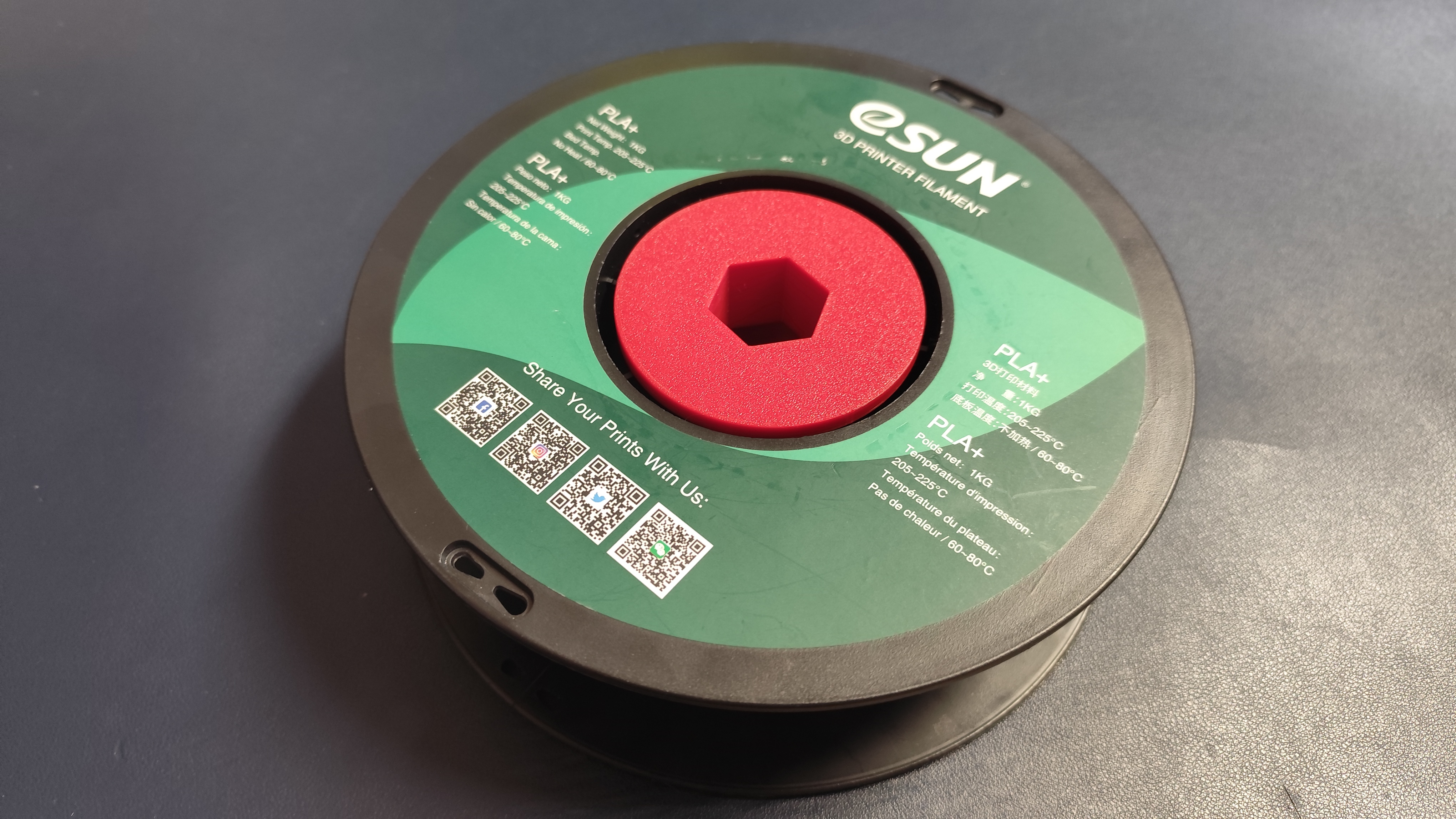 Clamp for Recycling and Reusing eSun Spools for Filament Refills - photo 4
