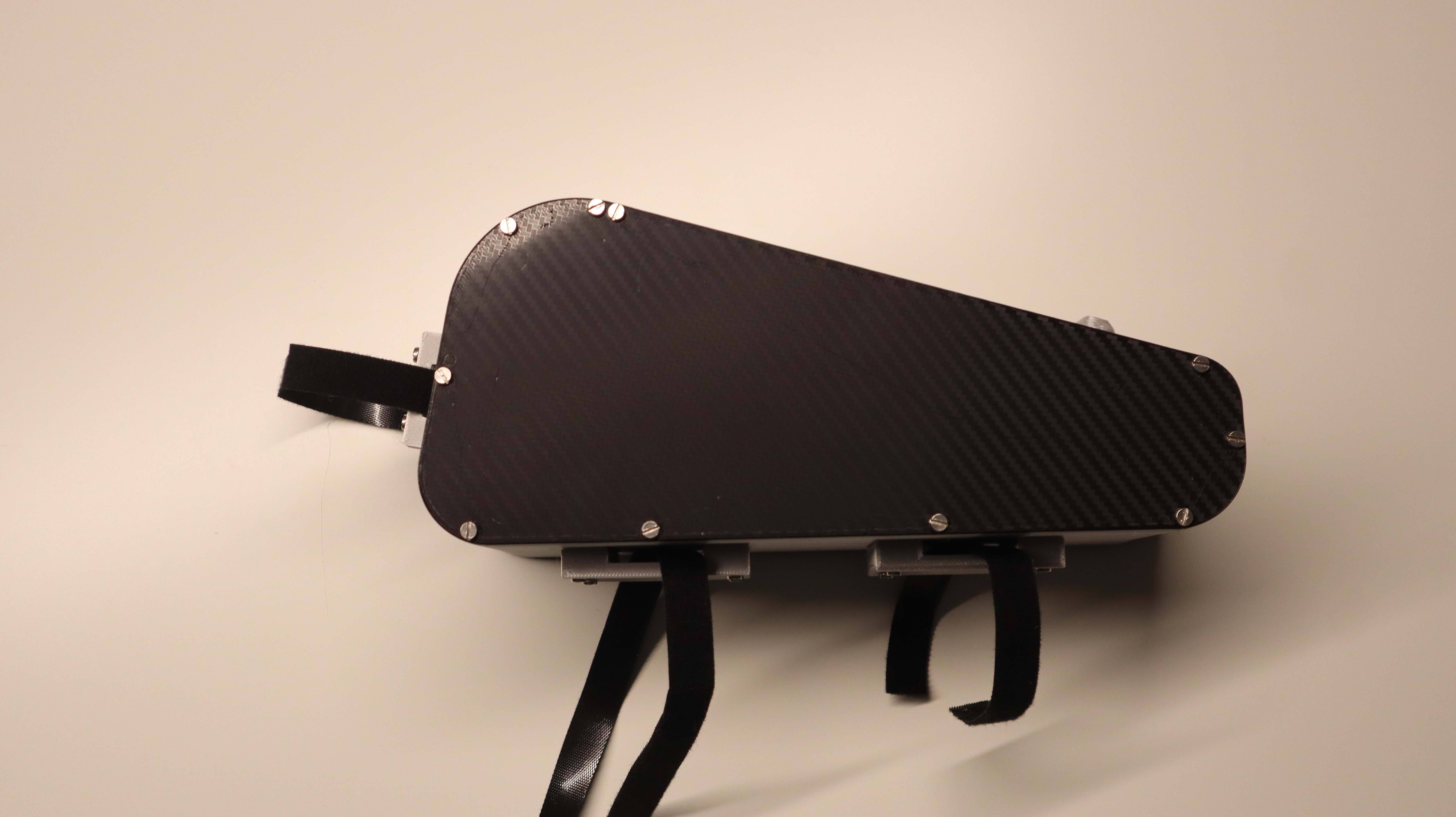 Bike storage tank with lock(No Supports) - photo 3