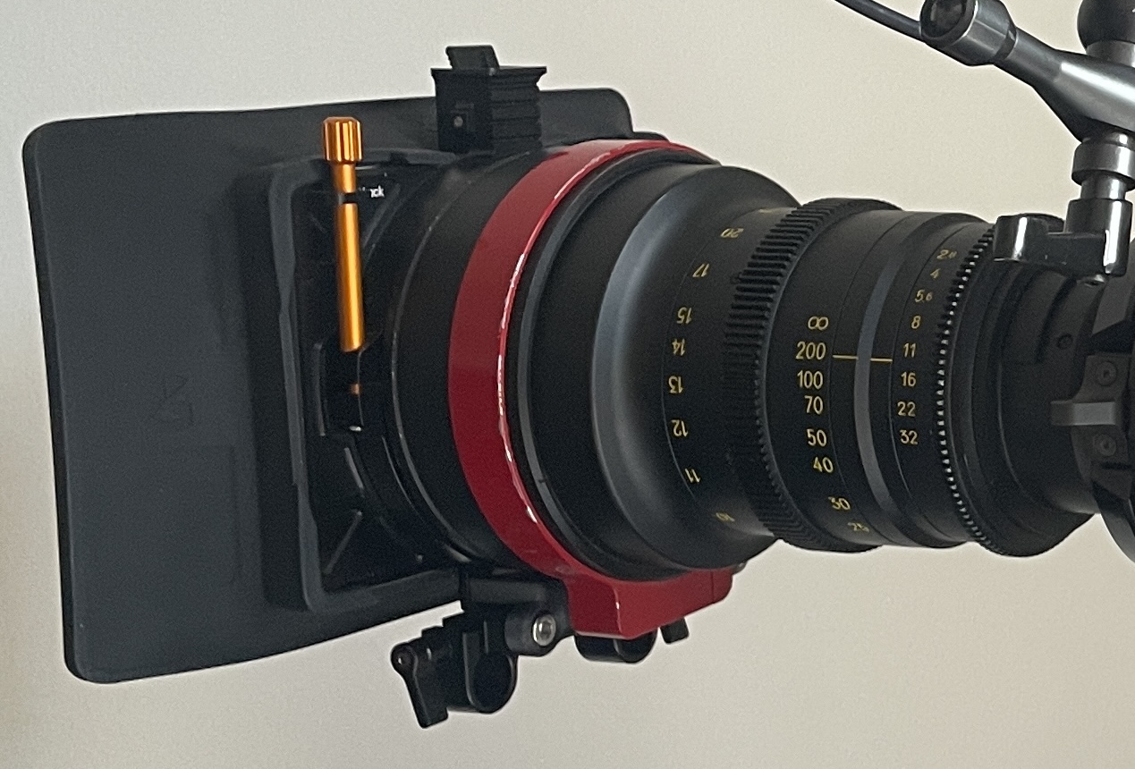 RED 300mm T2.9 - 112mm filter thread to 114mm OD clamp on mattebox adapter