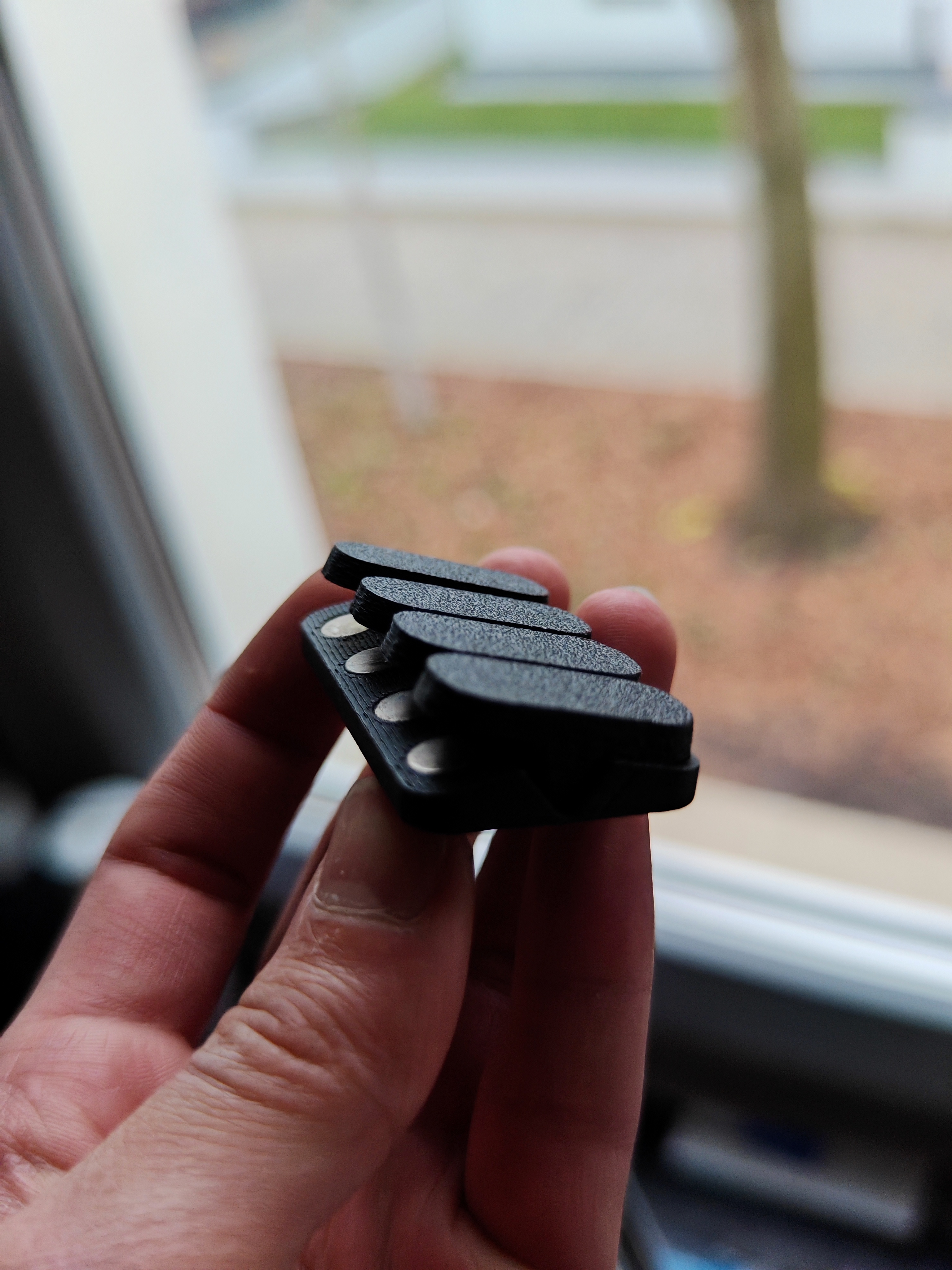 Fidget Toy tiktak magnet clicking