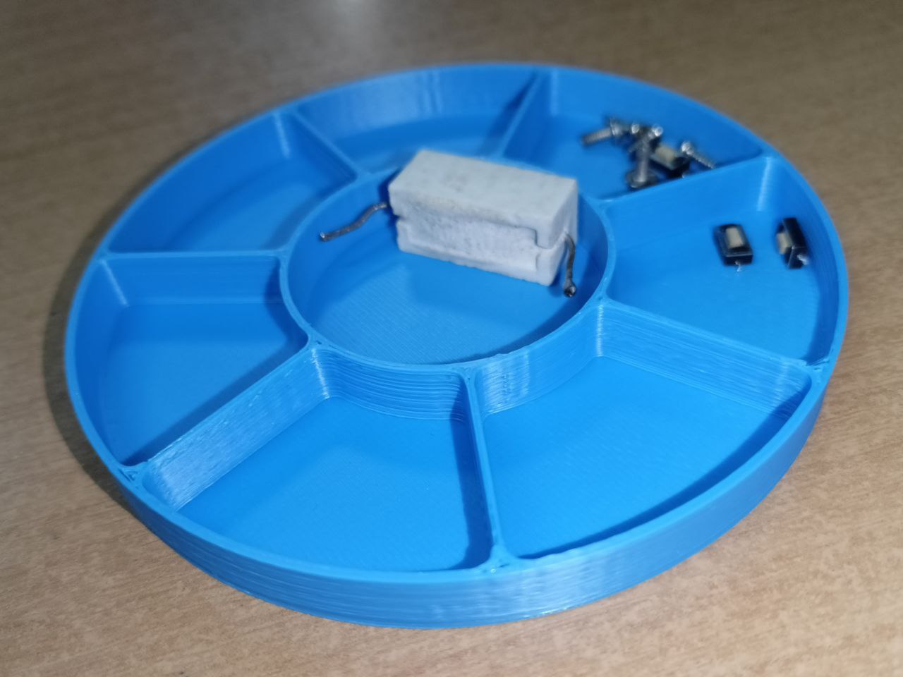 Round tray - photo 2