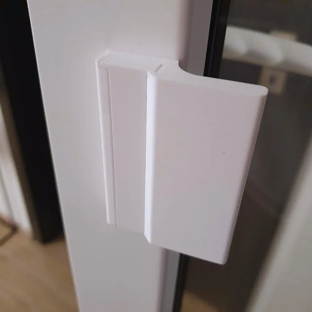 Balcony door handle with cover (unbreakable!)