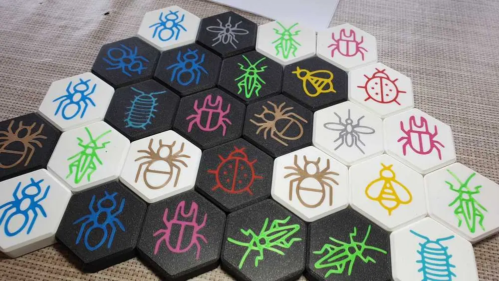 Hive Game Derivative "Swarm" Remake & Multi material