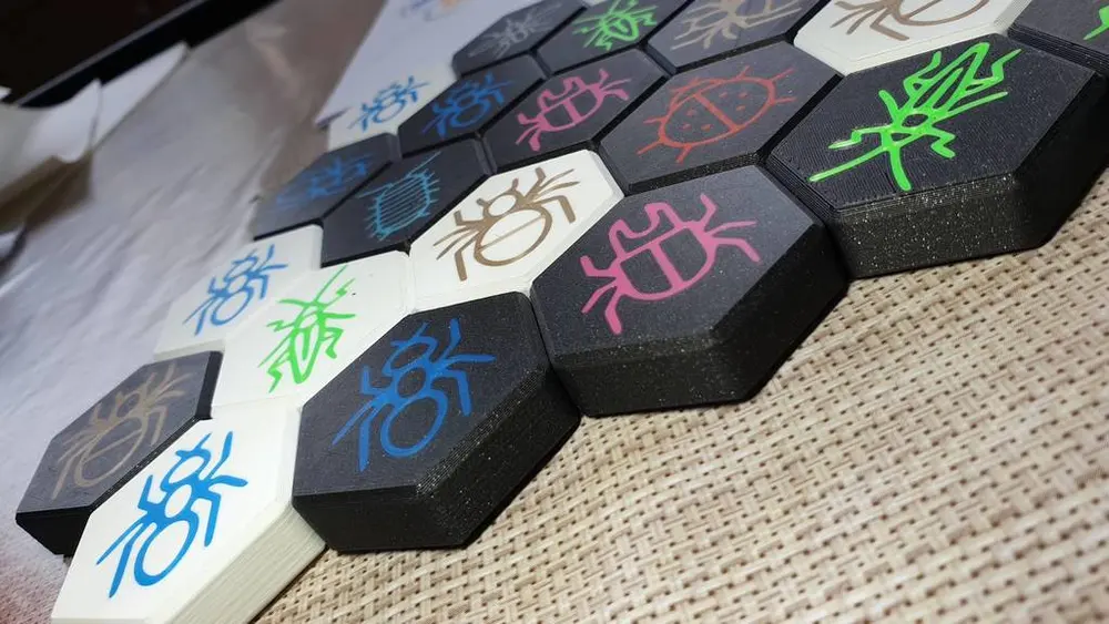 Hive Game Derivative "Swarm" Remake & Multi material - photo 4