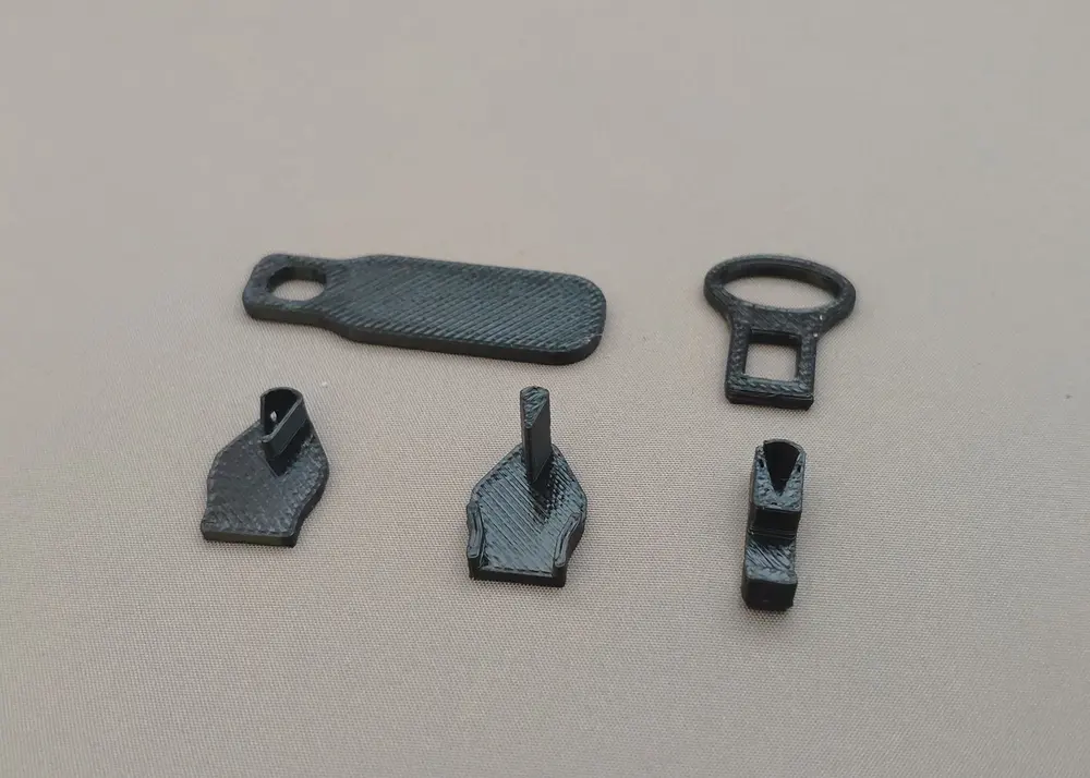 Zipper slider replacement (reverse) - photo 2