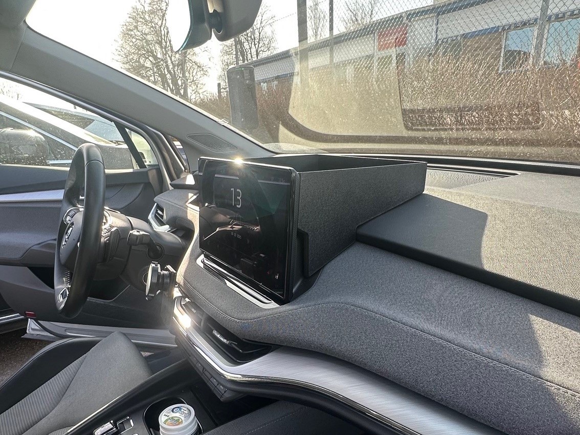 Dashboard Storage Box - Custom Fit for Skoda Enyaq - photo 3