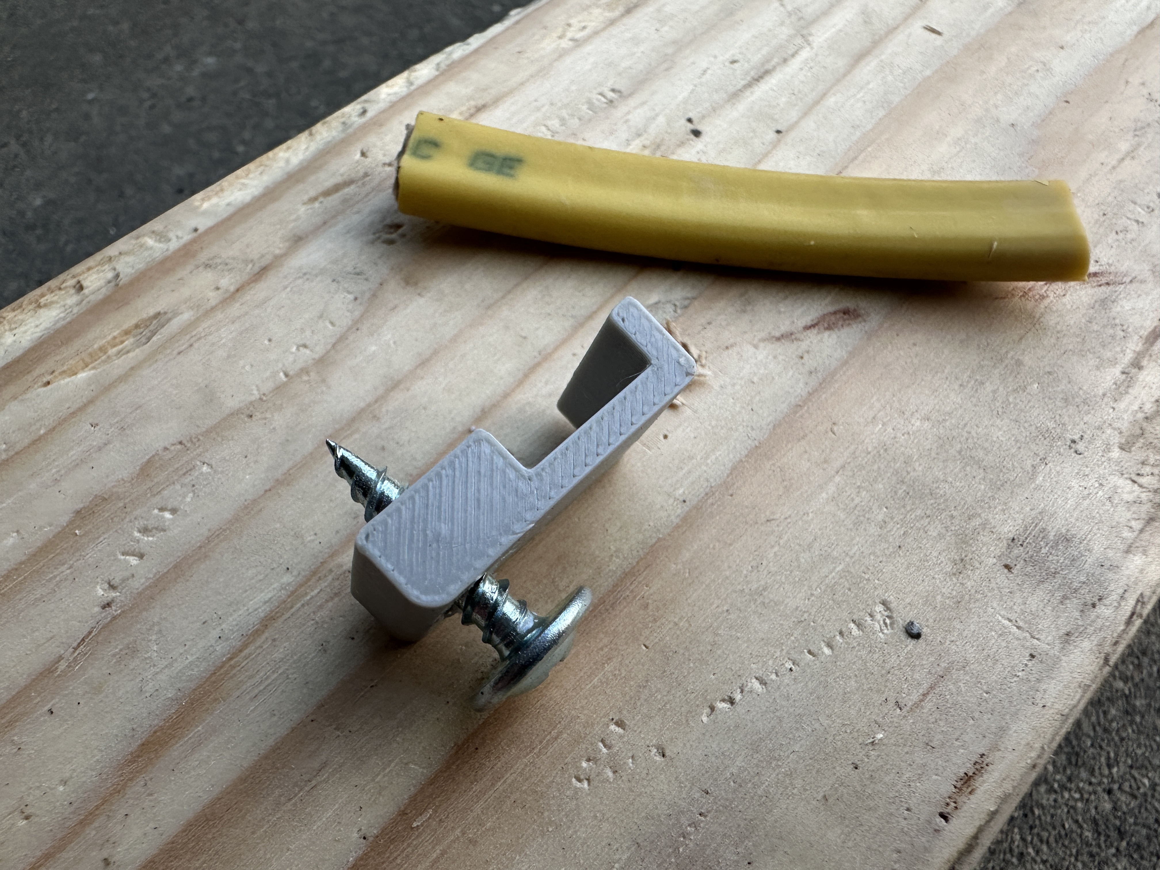 Electrical Wire Screw Down Clip (12ga, 14ga Romex) - photo 4