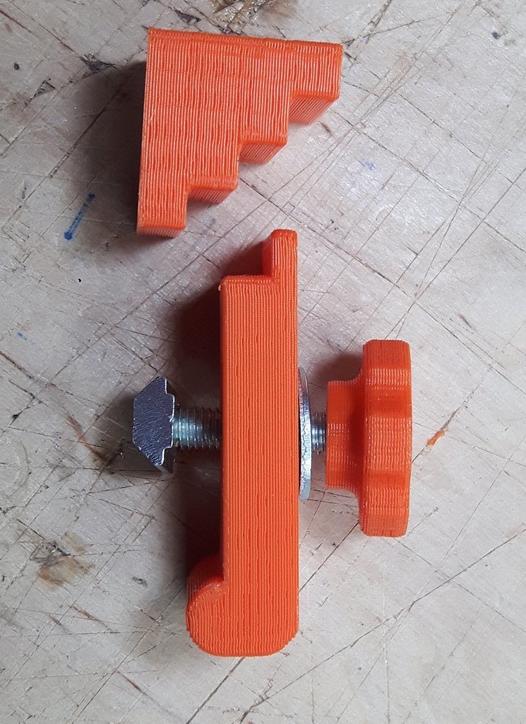 Clamp holder for a 3018 CNC milling / engraving machine 