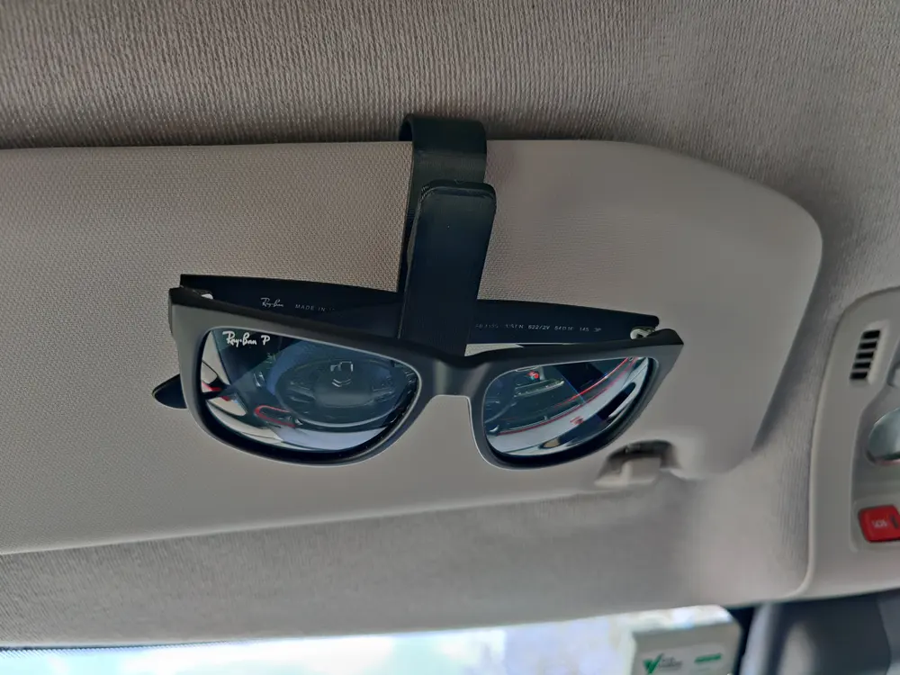 Sunglasses Car Clip - photo 2