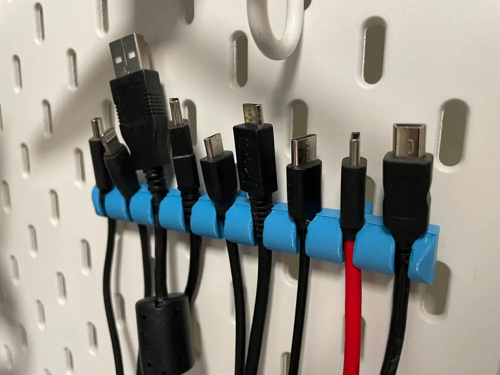 Cable organizer for Ikea Skadis