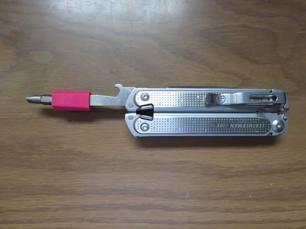 Leatherman FREE P2/P4 Hex 1/4" and 1/8" Socket Adapter