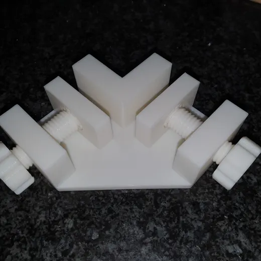 Corner clamp/vice - photo 2