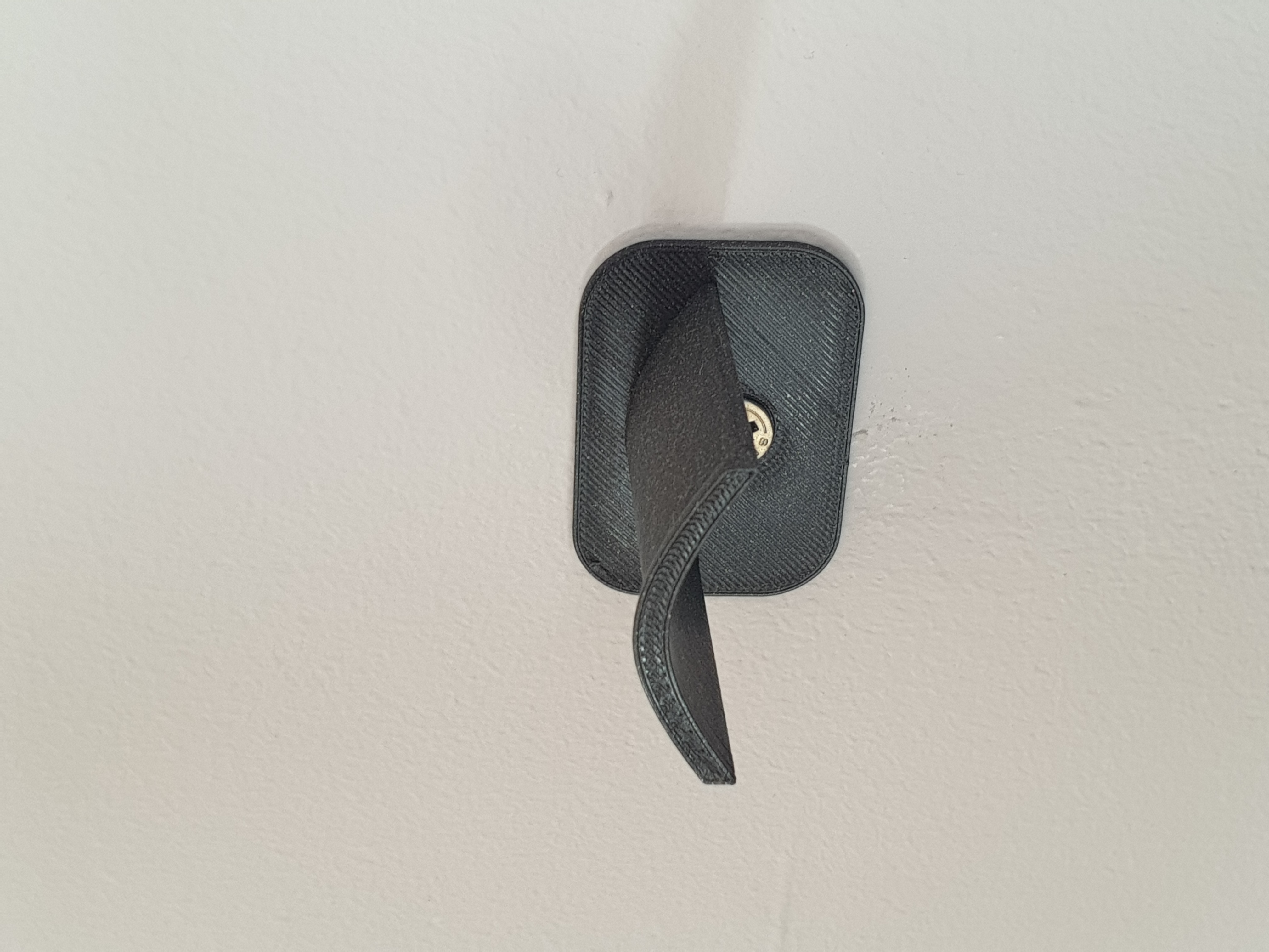 Headphone wall mount