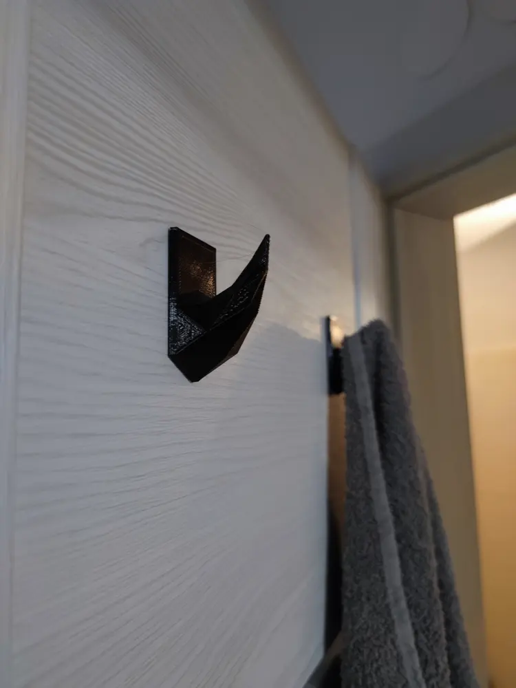 Simple low-poly wall hook - photo 3