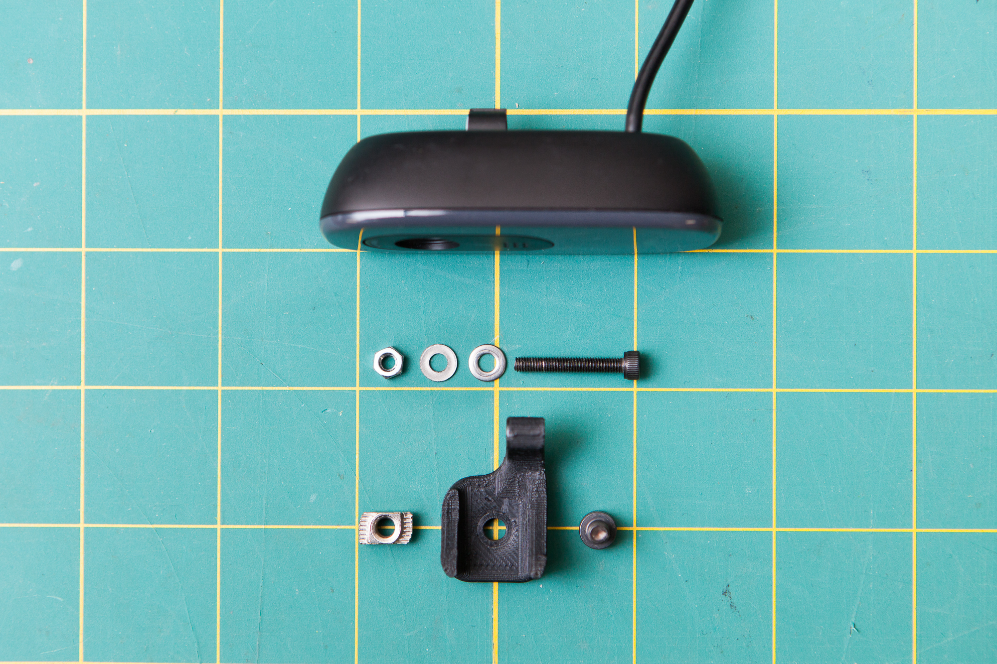 Logitech C270 Webcam Mount for 2020 Extrusion - photo 2