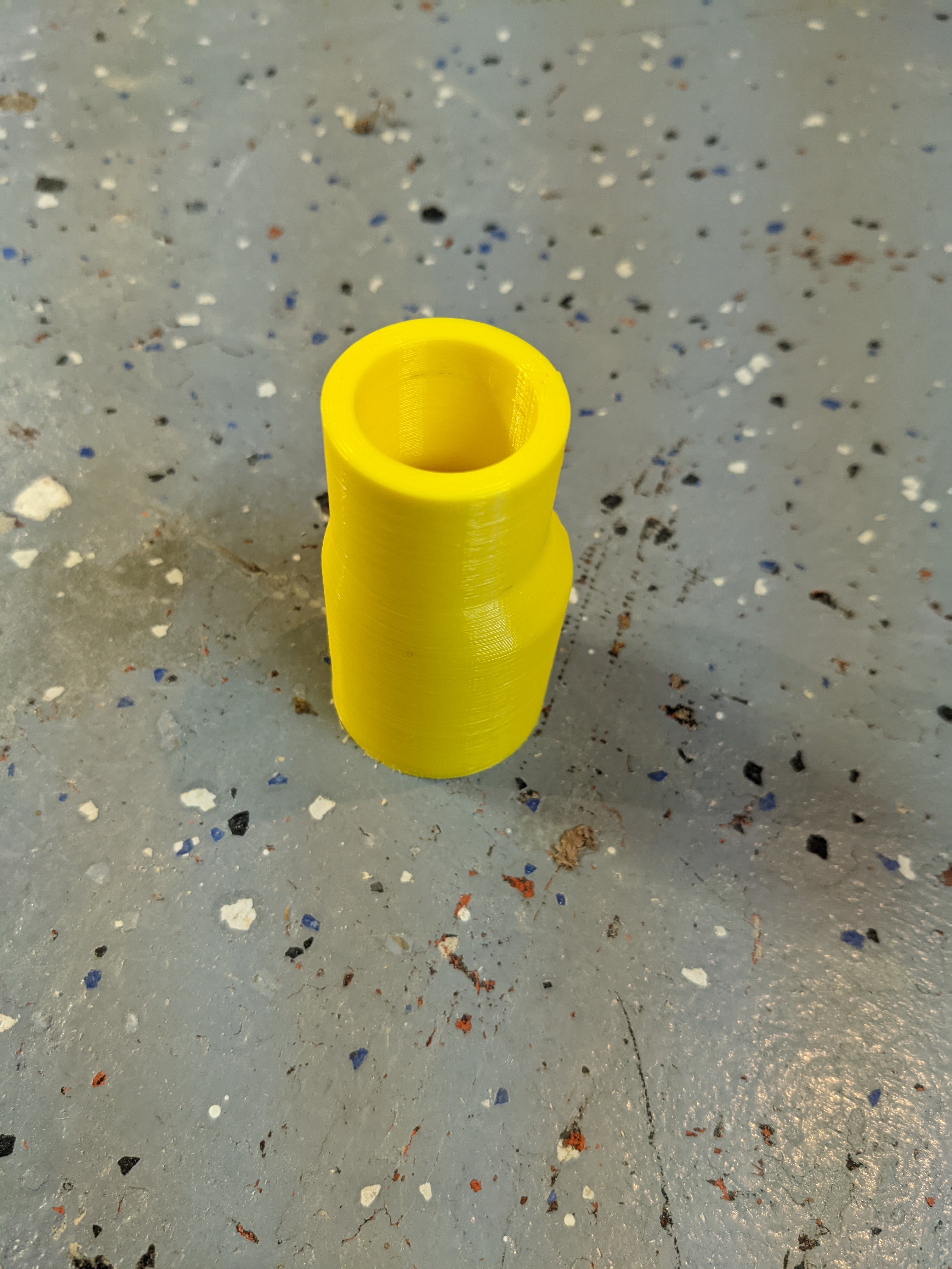 Vacuum adapter for sander - photo 2