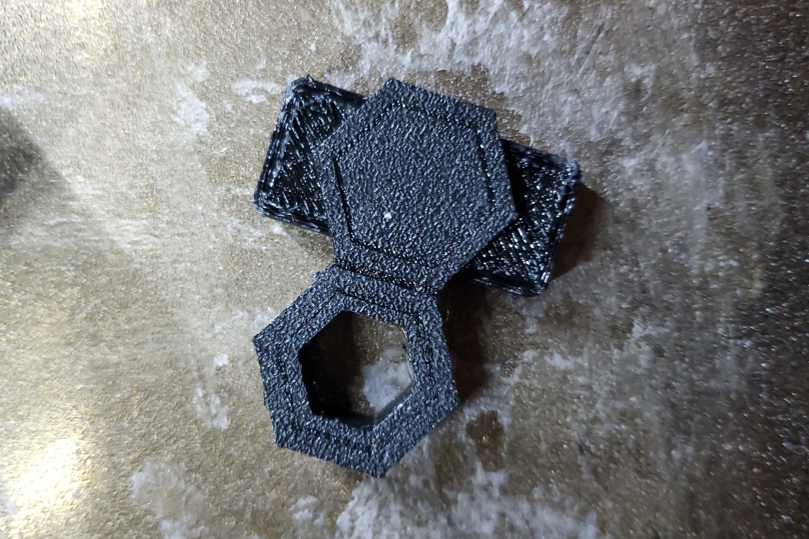 Command strip hanger for Honeycomb storage wall (now print in place) - photo 3