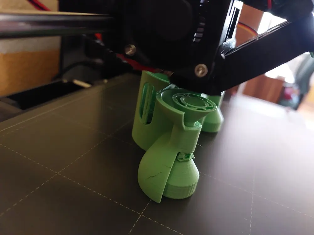 Print in place car toy - photo 4