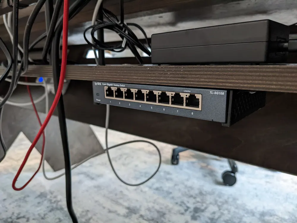 TP-Link TP-SG108 Switch Mounting Bracket