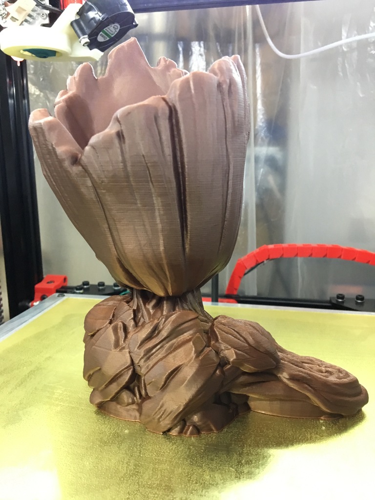 Groot Planter (Less supports, cleaner print, drain hole) - photo 3