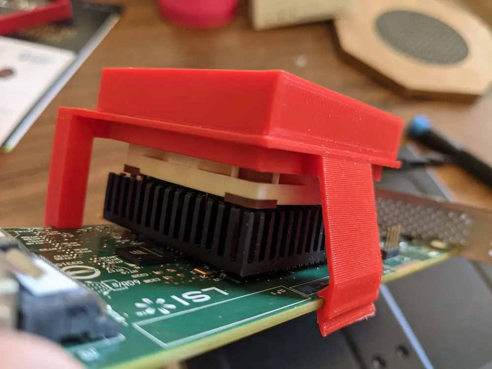 Fan Bracket for LSI 9207-8i with 40x20mm Fan (NF-A4x20) - photo 3