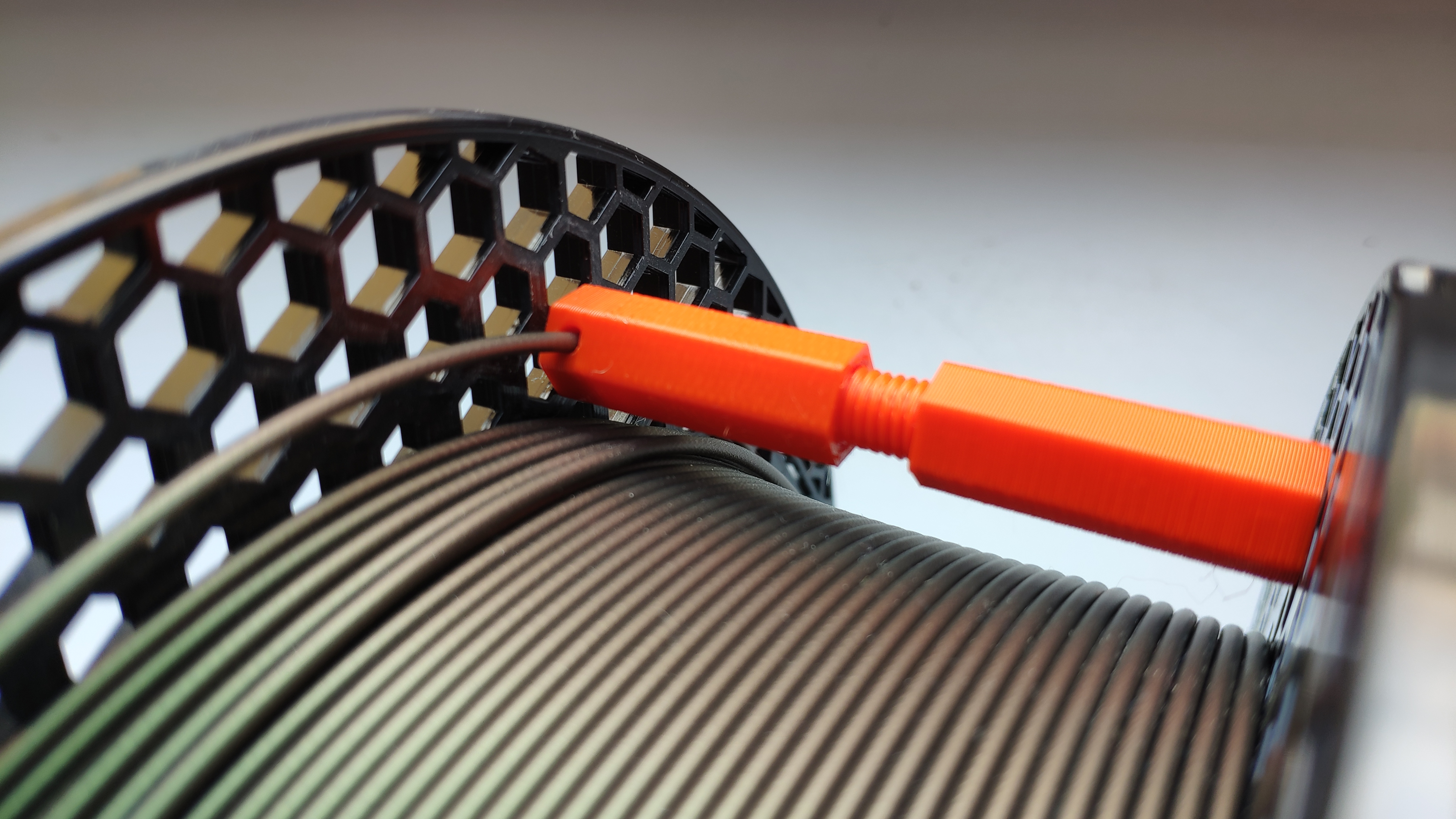 Filament clip with screw - photo 2