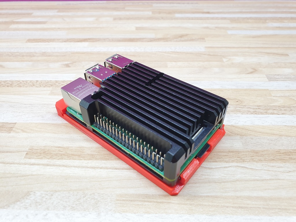 Raspberry Pi 4B aluminium case mount - photo 3