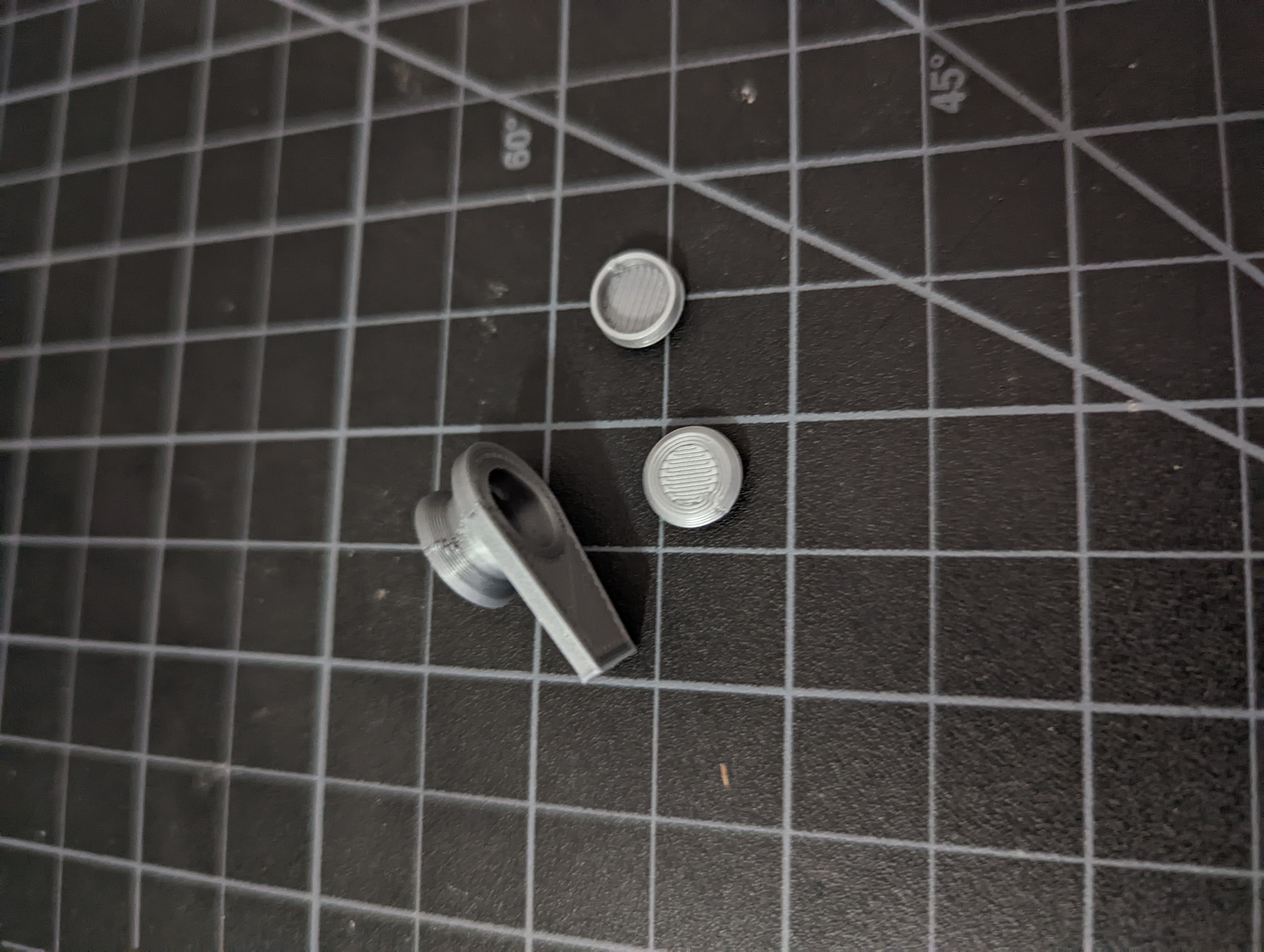 Swivel Clip with Cap - photo 3