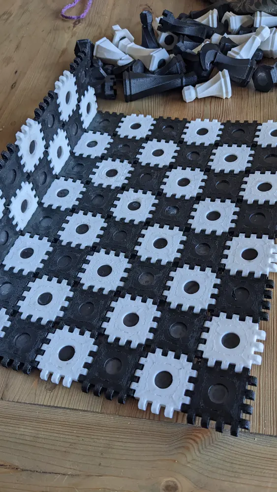 Infinite hinge magnetic chess board - photo 4