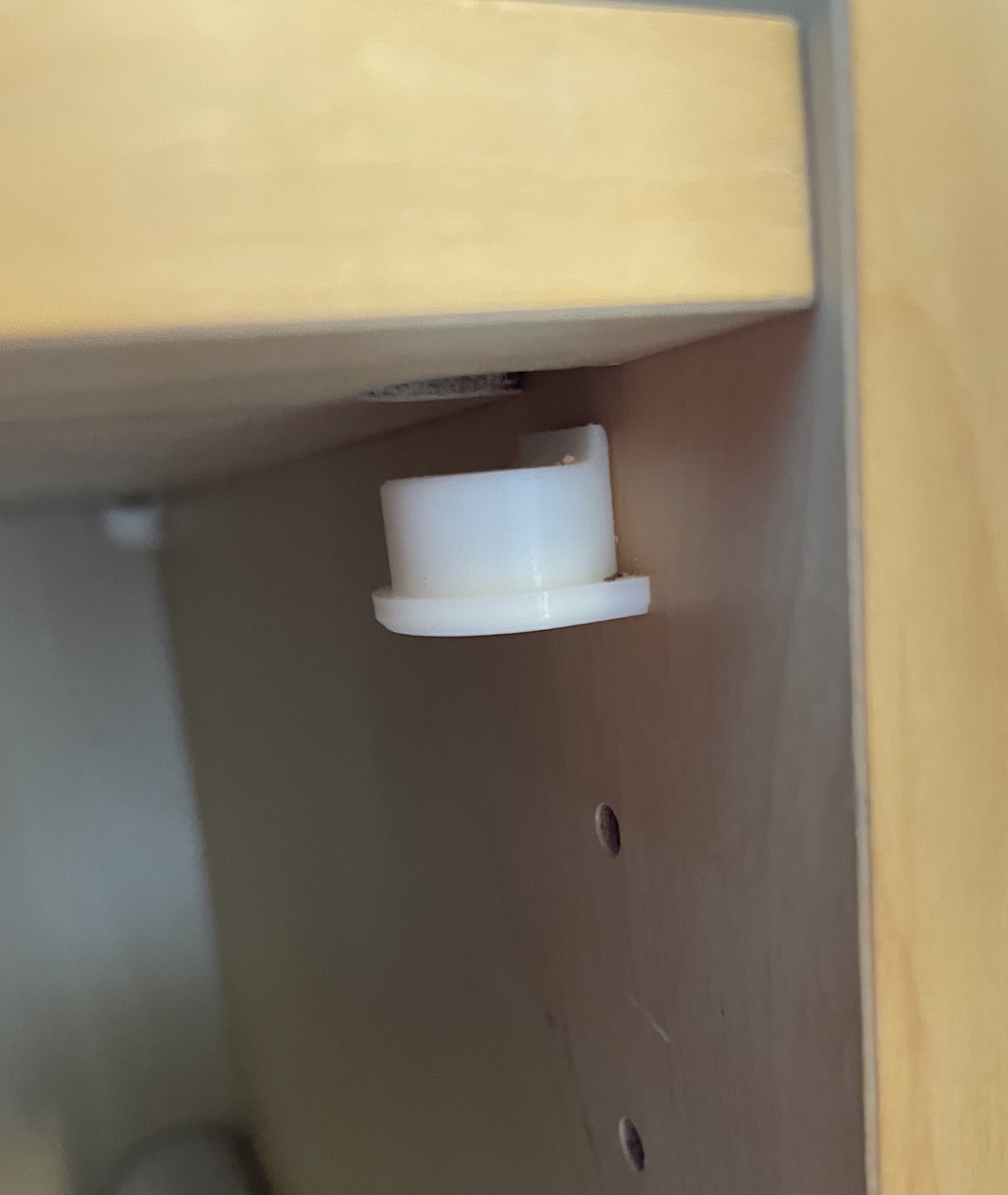 IKEA Bestå shelf pin