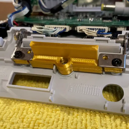 PSone LCD Screen Bottom Hinge Screw Hole Repair