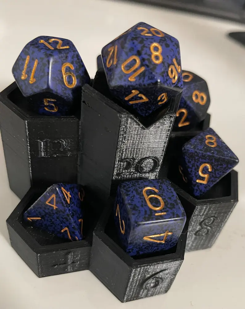 D&D Dice Stand - Display your dice proudly! - photo 2