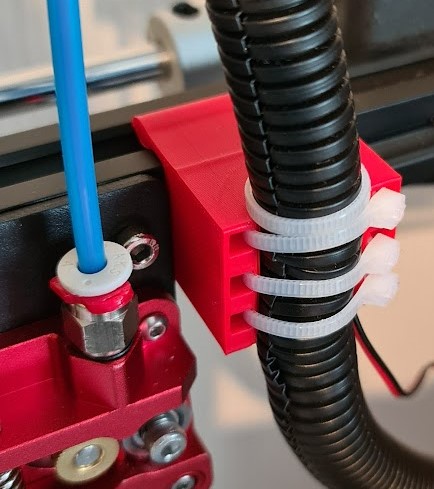 Ender 5 (Plus) cable tree holder for 2020 frame