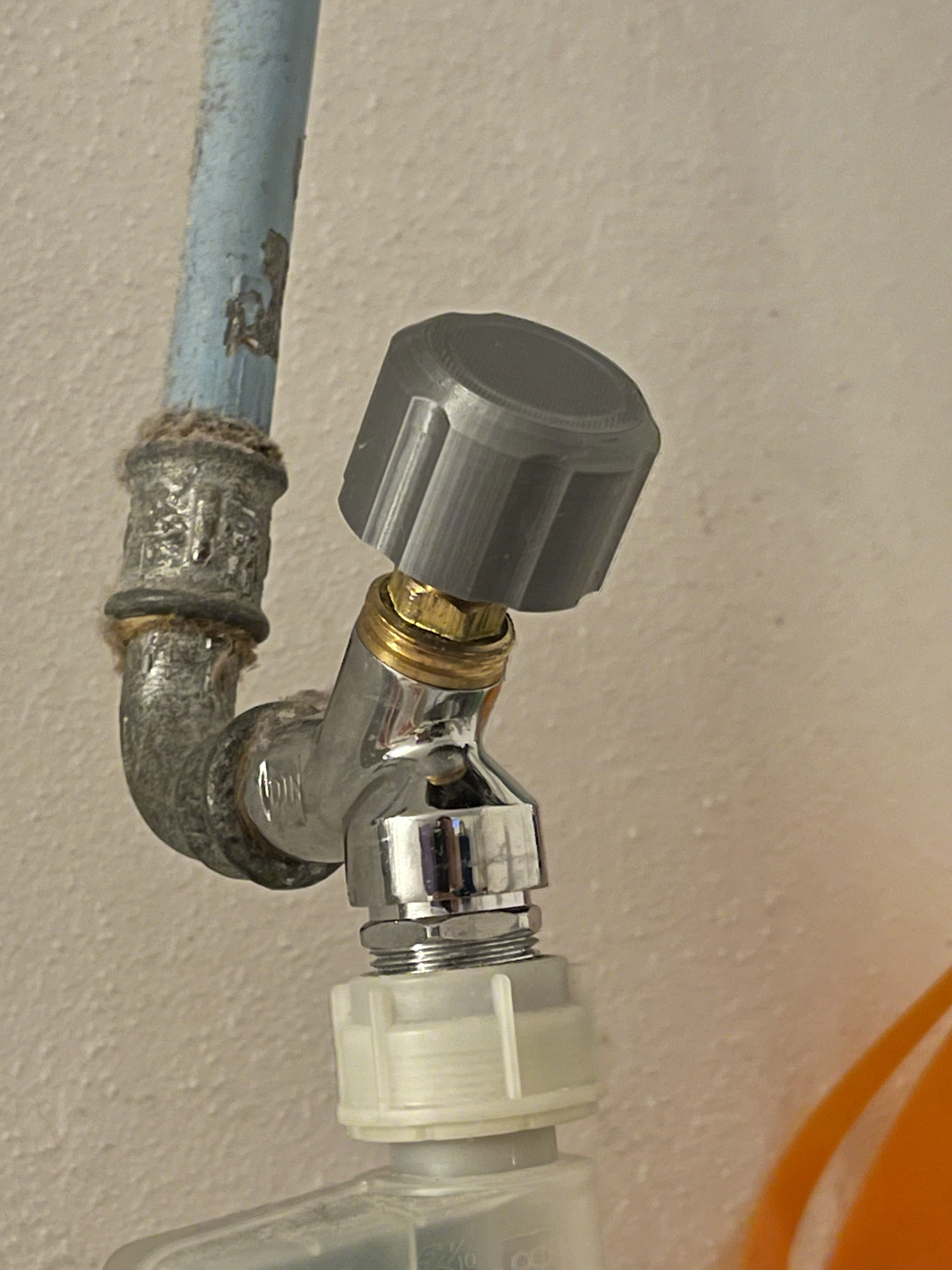 Wasserhahn/ventil Knauf/Griff mit integrierter 7.7mm Rastbuchse / Faucet handle valve with integrated 7.7mm snap-in socket