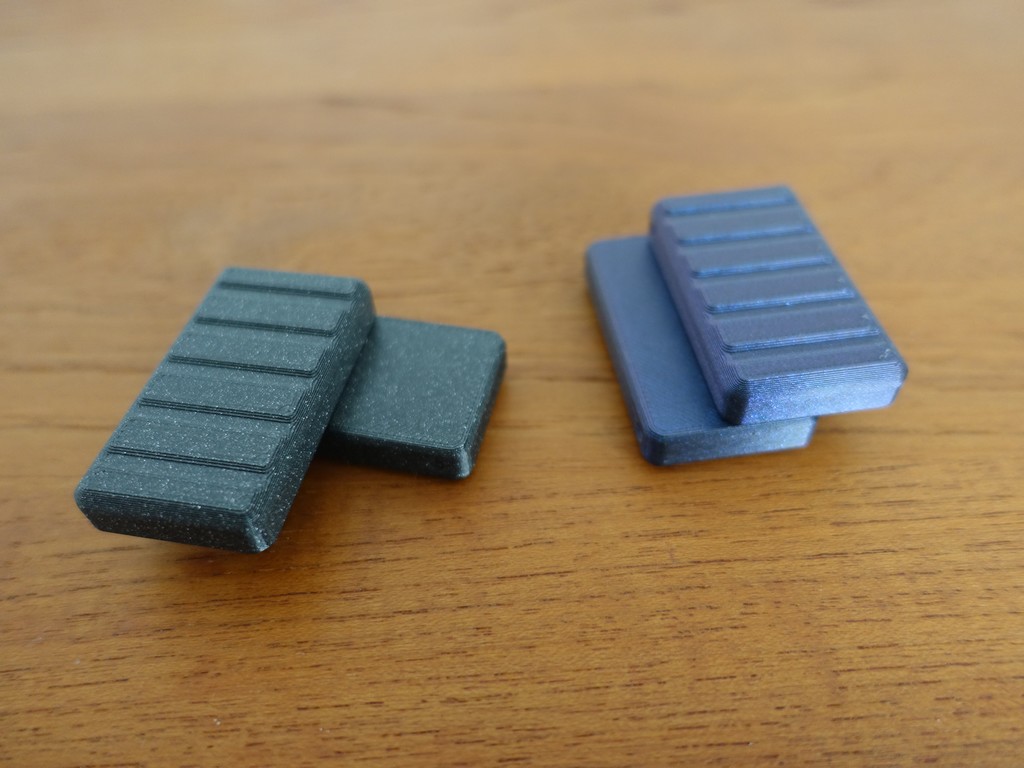 Magnetic fidget toy