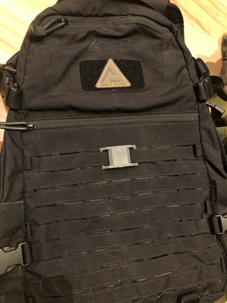 Apple AirTag MOLLE and Universal 25mm Webbing Mount - photo 4