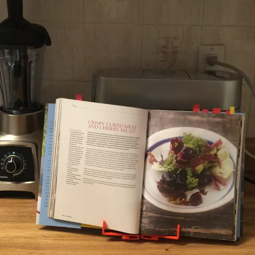 Hands-Free Book Holder - photo 3