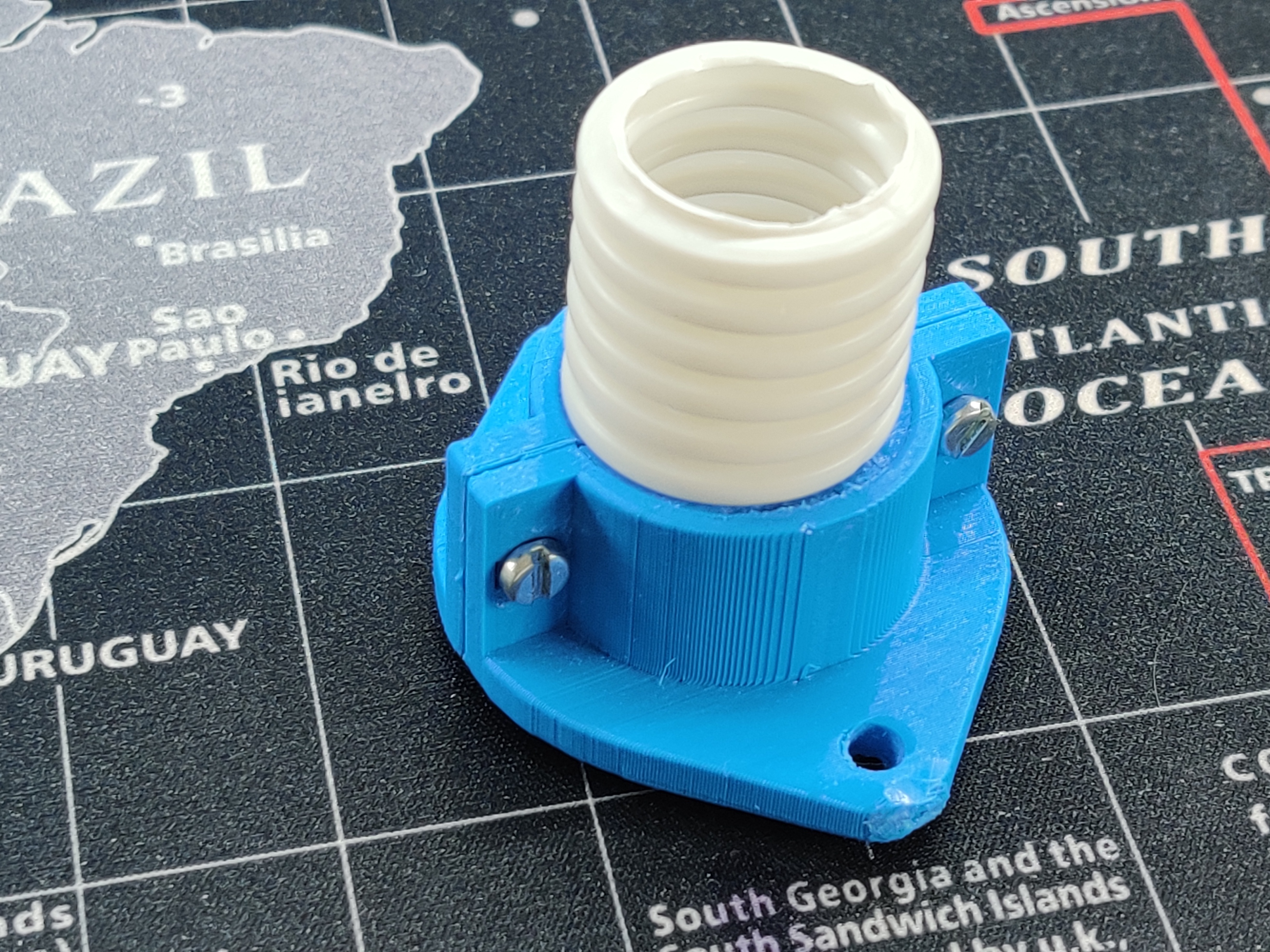Corrugated tube clamp