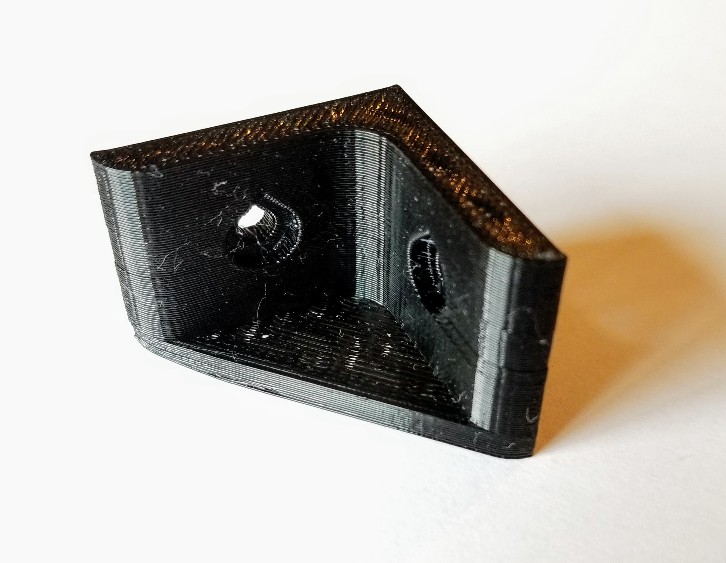 90 Degree Right-Angle Bracket for household repairs (#6 screws, customizable) - photo 2