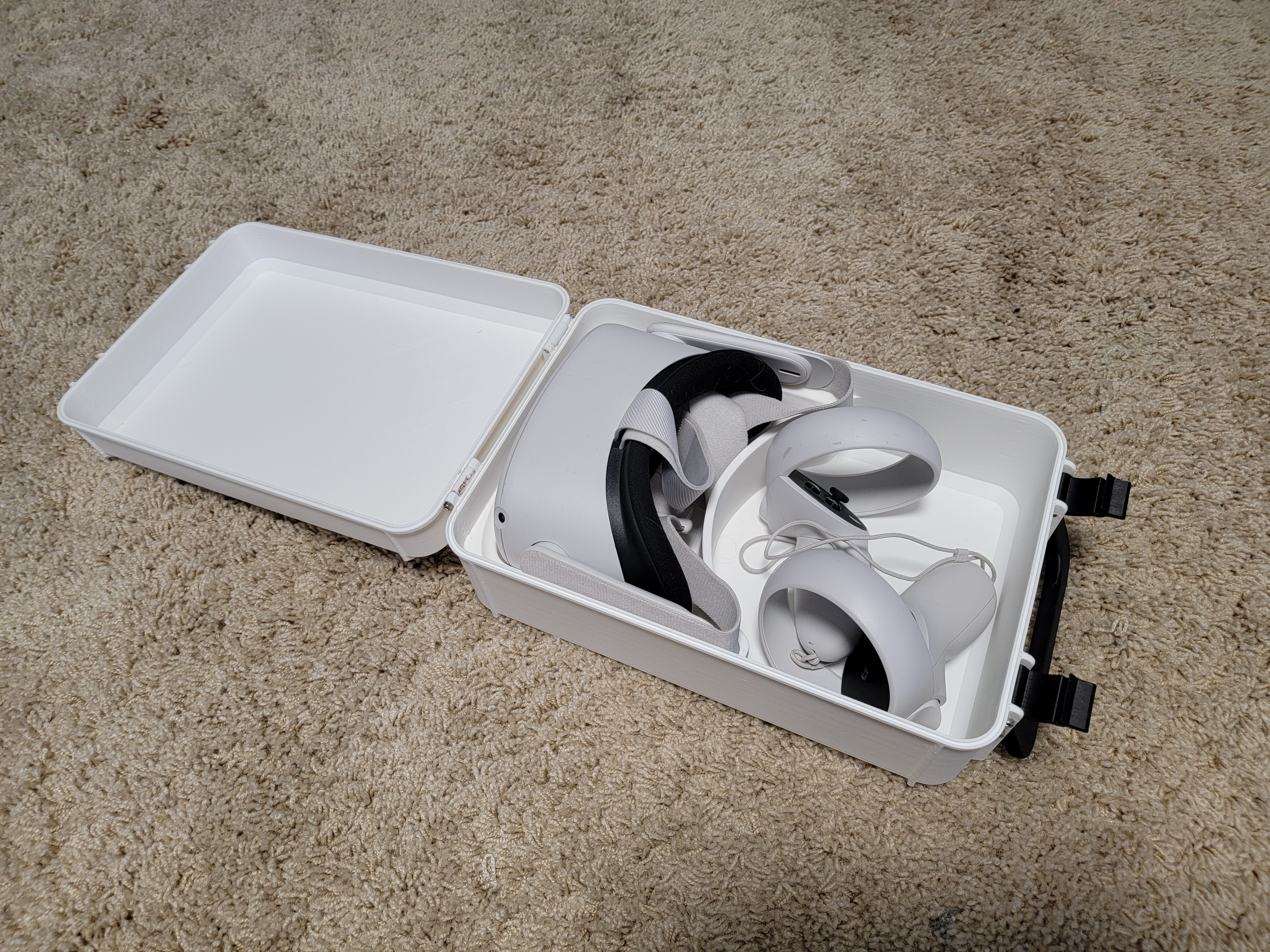 Oculus Quest 2 Case - photo 2