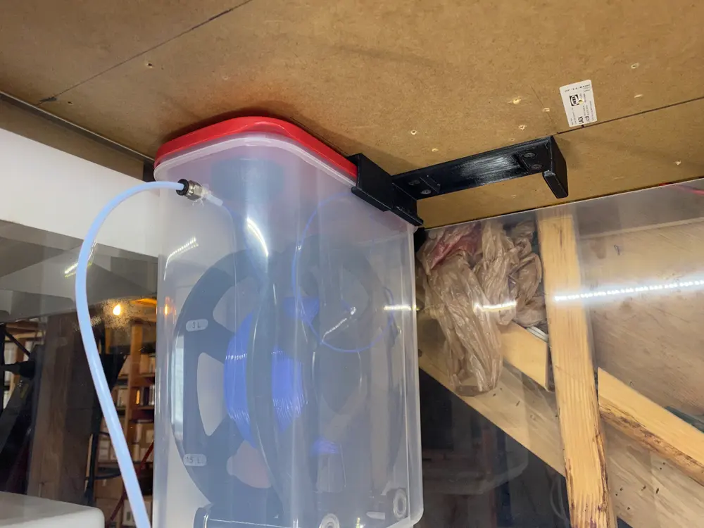 Hanging Mount for Rubbermaid 21 cup Drybox - photo 4