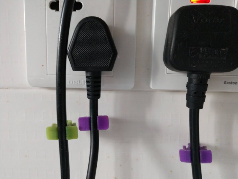 Overheat warning clip for cable/wire - photo 2